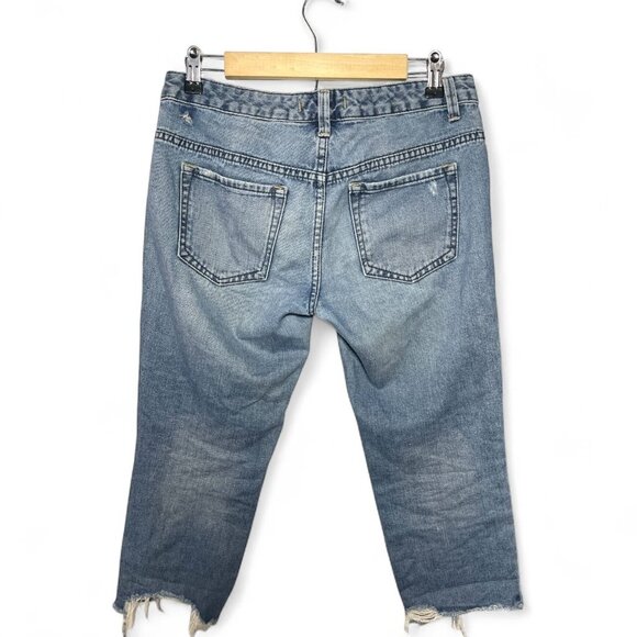 Free People Distressed Cropped Boyfriend Jeans Women’s 27 – Medium Wash, Raw Hem - Picture 2 of 2